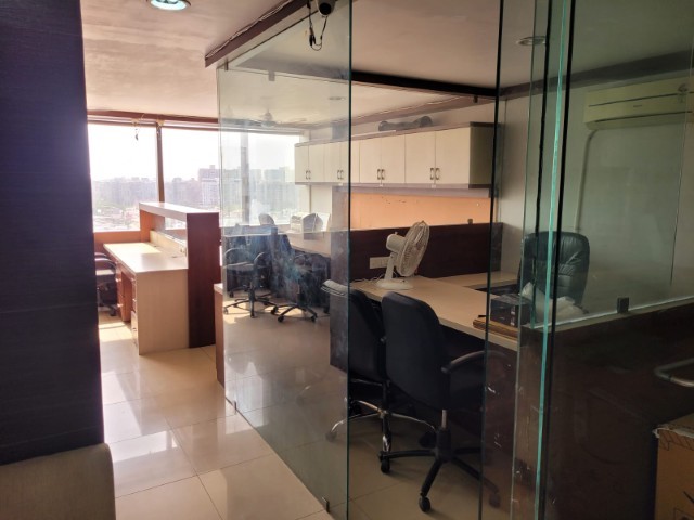 Office 777 Sq. Ft. Commercial Office for Sale in Sg Highway Ahmedabad - Media 16