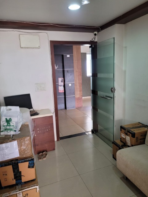 Office 777 Sq. Ft. Commercial Office for Sale in Sg Highway Ahmedabad - Media 15