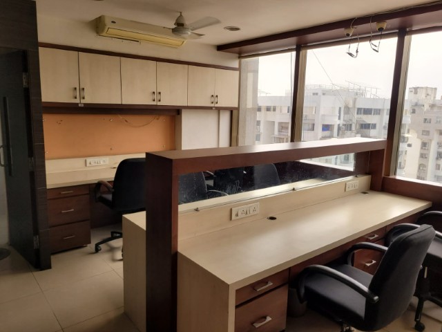 Office 777 Sq. Ft. Commercial Office for Sale in Sg Highway Ahmedabad - Media 2