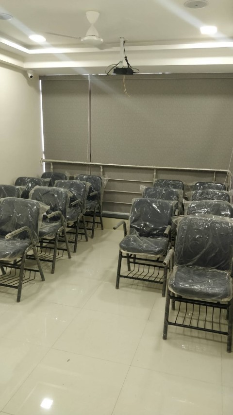 Office 1465 Sq. Ft. Commercial Office for Sale in Science City Ahmedabad - Media 11