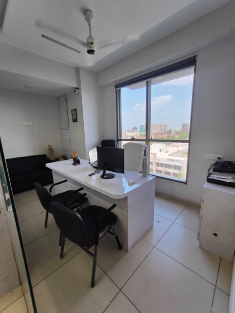Office 856 Sq. Ft. Commercial Office for Sale in Science City Ahmedabad - Media 5