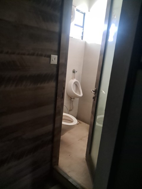 Office 1035 Sq. Ft. Commercial Office for Sale in Sola Ahmedabad - Media 10
