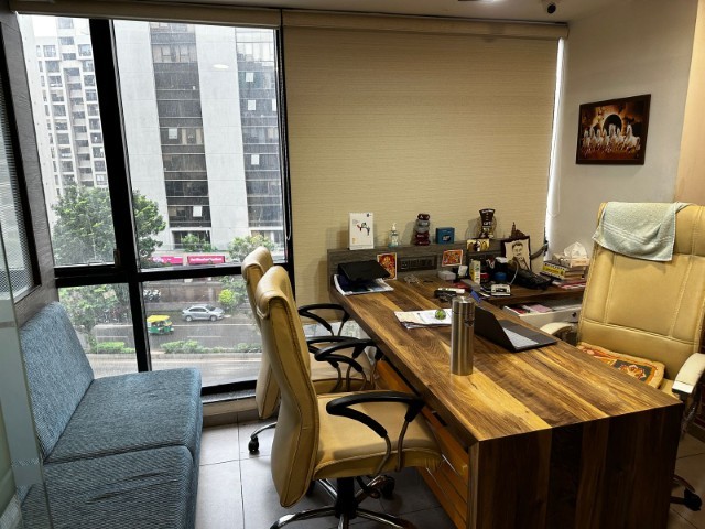 Office 595 Sq. Ft. Commercial Office for Sale in Prahladnagar Ahmedabad - Media 11