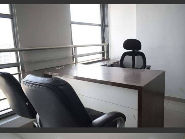 Office 1040 Sq. Ft. Commercial Office for Sale in Prahladnagar Ahmedabad