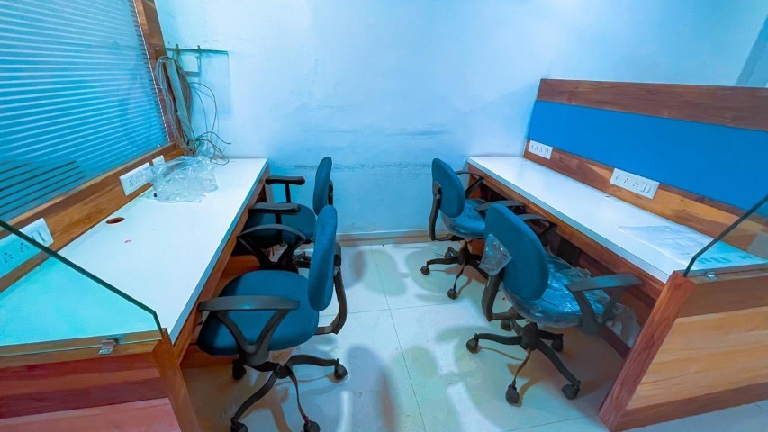 Office 1029 Sq. Ft. Commercial Office for Sale in Satellite Ahmedabad - Media 19