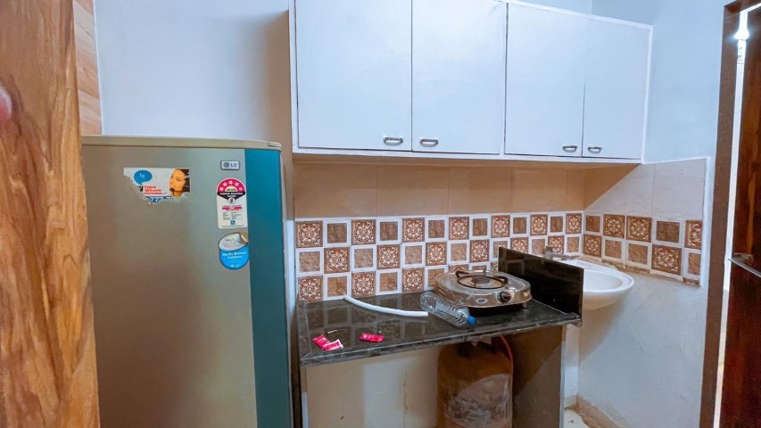 Office 1029 Sq. Ft. Commercial Office for Sale in Satellite Ahmedabad - Media 9