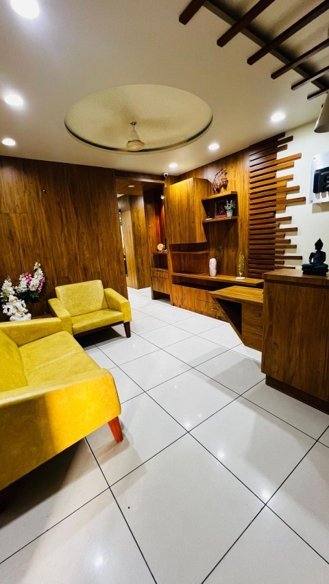 Office 1435 Sq. Ft. Commercial Office for Sale in Vijay Cross Road Ahmedabad - Media 3