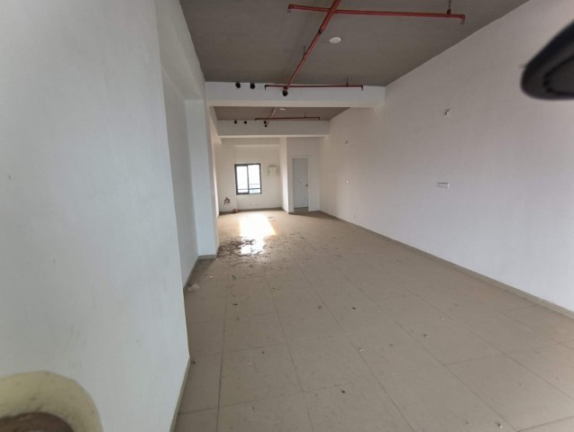 Showroom 1165 Sq. Ft. Showroom Second Floor for Rent in Shilaj Ahmedabad