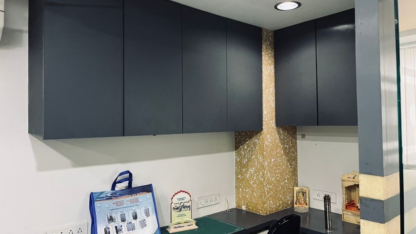 Office 710 Sq. Ft. Commercial Office for Rent in Prahladnagar Ahmedabad - Media 7