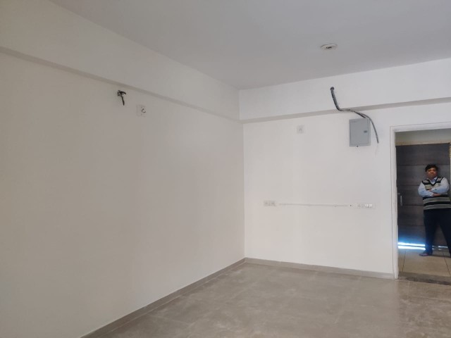 Office 465 Sq. Ft. Commercial Office for Rent in Memnagar/gurukul Ahmedabad - Media 2