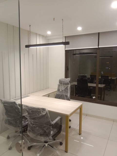 Office 1051 Sq. Ft. Commercial Office for Rent in Vastrapur Ahmedabad