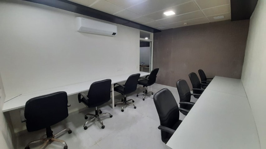 Office 1225 Sq. Ft. Commercial Office for Rent in Science City Ahmedabad - Media 6