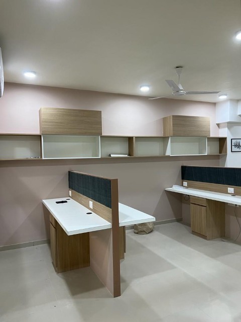 Office 1054 Sq. Ft. Commercial Office for Rent in Sindhu Bhavan Road Ahmedabad - Media 4