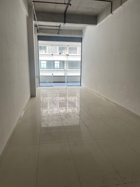 Showroom 883 Sq. Ft. Showroom Second Floor for Rent in Jagatpur Ahmedabad - Media 3