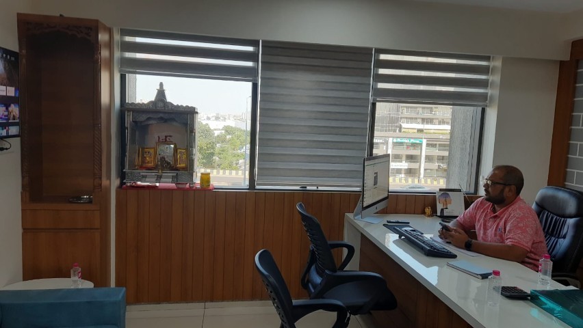 Office 870 Sq. Ft. Commercial Office for Rent in Bopal Ahmedabad - Media 9