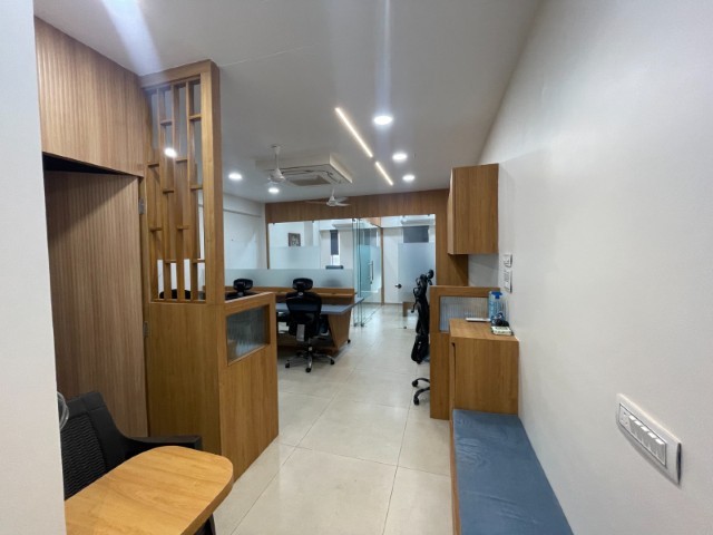 Office 840 Sq. Ft. Commercial Office for Rent in Science City Ahmedabad - Media 5