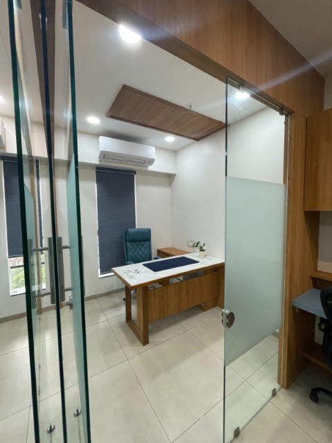 Office 840 Sq. Ft. Commercial Office for Rent in Science City Ahmedabad - Media 9