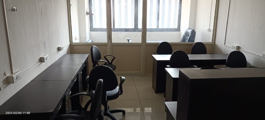 Office 610 Sq. Ft. Commercial Office for Rent in Jagatpur Ahmedabad - Media 5
