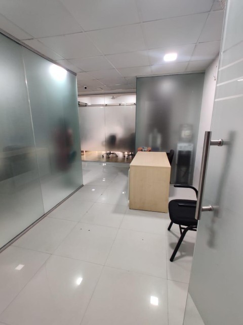 Office 1550 Sq. Ft. Commercial Office for Rent in Drive In Road Ahmedabad - Media 3