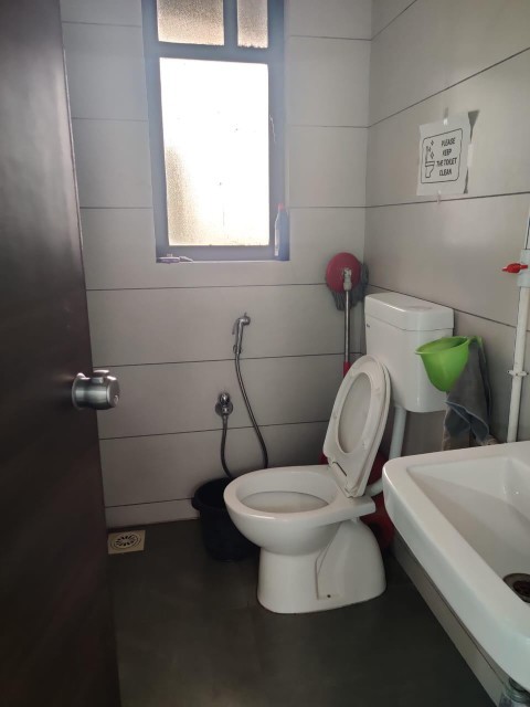 Office 1550 Sq. Ft. Commercial Office for Rent in Drive In Road Ahmedabad - Media 7