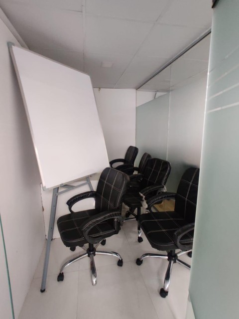 Office 1550 Sq. Ft. Commercial Office for Rent in Drive In Road Ahmedabad - Media 13