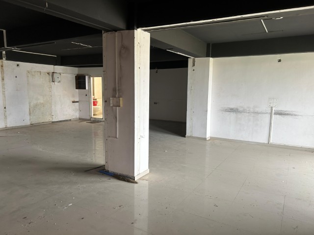 Office 1704 Sq. Ft. Commercial Office for Rent in Science City Ahmedabad - Media 3