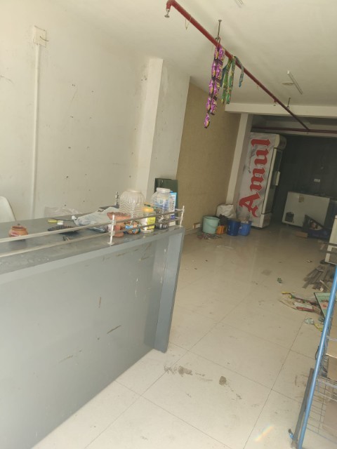 Showroom 645 Sq. Ft. Showroom Ground Floor for Rent in Ambli Bopal Road Ahmedabad - Media 3