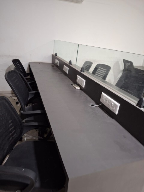 Office 1400 Sq. Ft. Commercial Office for Sale in Shyamal Cross Road Ahmedabad - Media 6