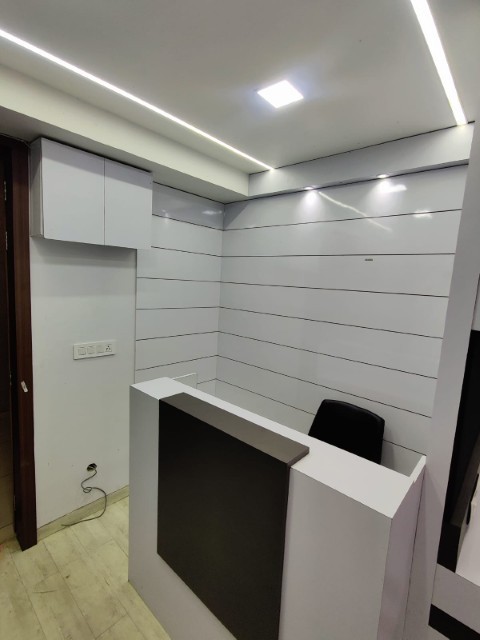 Office 640 Sq. Ft. Commercial Office for Rent in Makarba Ahmedabad - Media 3
