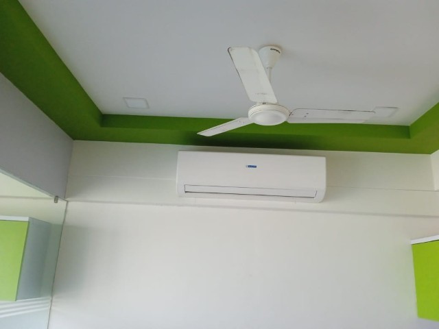 Office 550 Sq. Ft. Commercial Office for Rent in Prahladnagar Ahmedabad - Media 9