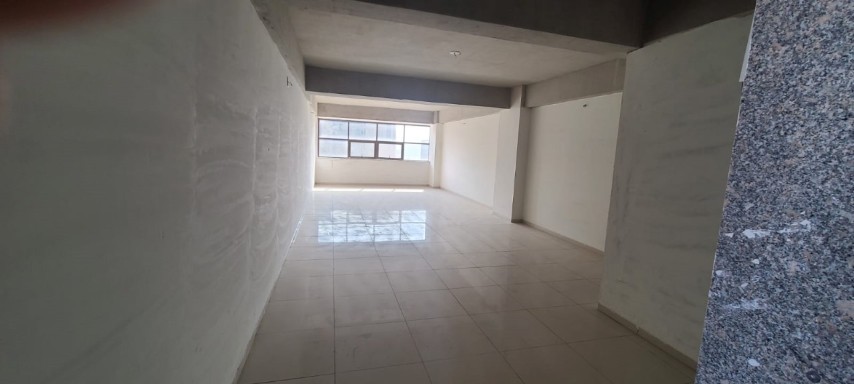 Office 1250 Sq. Ft. Commercial Office for Rent in Ambli T Junction Ahmedabad