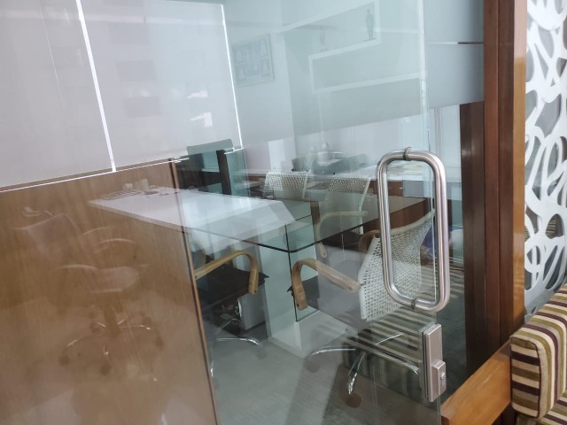 Office 1600 Sq. Ft. Commercial Office for Rent in Sola Ahmedabad - Media 21