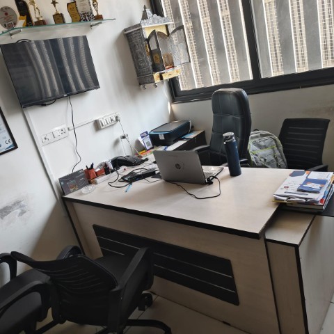 Office 750 Sq. Ft. Commercial Office for Rent in Jagatpur Ahmedabad - Media 17