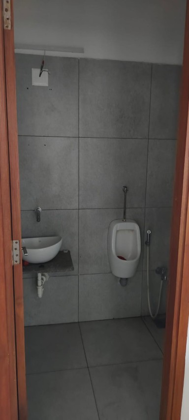 Office 750 Sq. Ft. Commercial Office for Rent in Jagatpur Ahmedabad - Media 9
