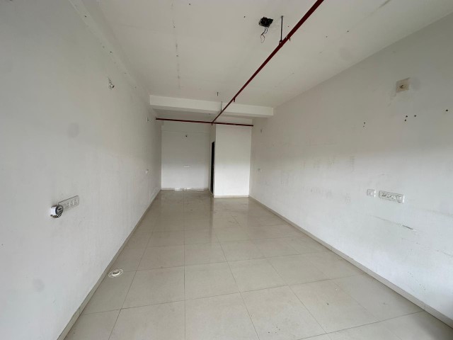 Office 570 Sq. Ft. Commercial Office for Rent in Gota Ahmedabad - Media 3