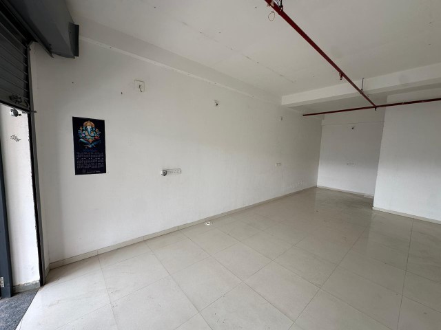 Office 570 Sq. Ft. Commercial Office for Rent in Gota Ahmedabad - Media 4