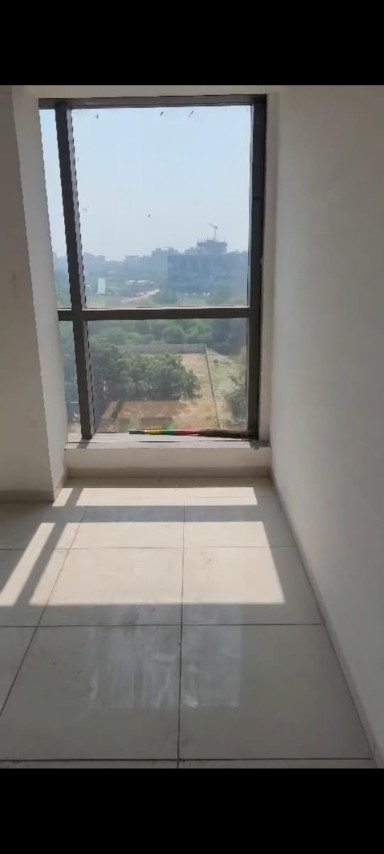Office 588 Sq. Ft. Commercial Office for Rent in Jagatpur Ahmedabad - Media 3
