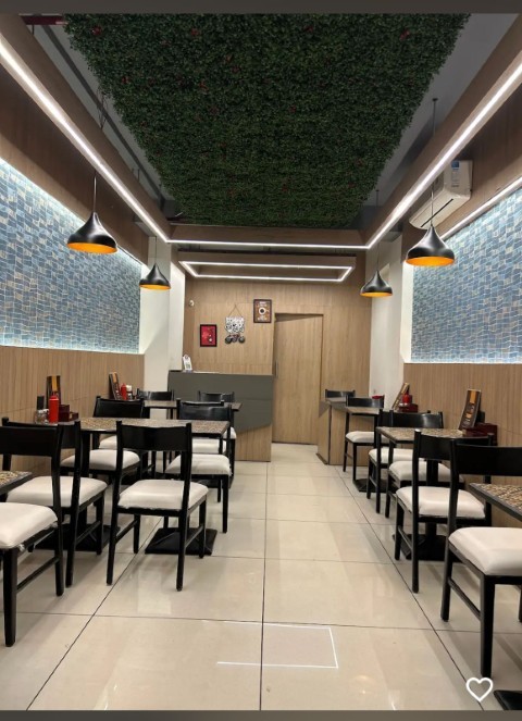 Showroom 719 Sq. Ft. Showroom Ground Floor for Rent in Shela Ahmedabad - Media 4
