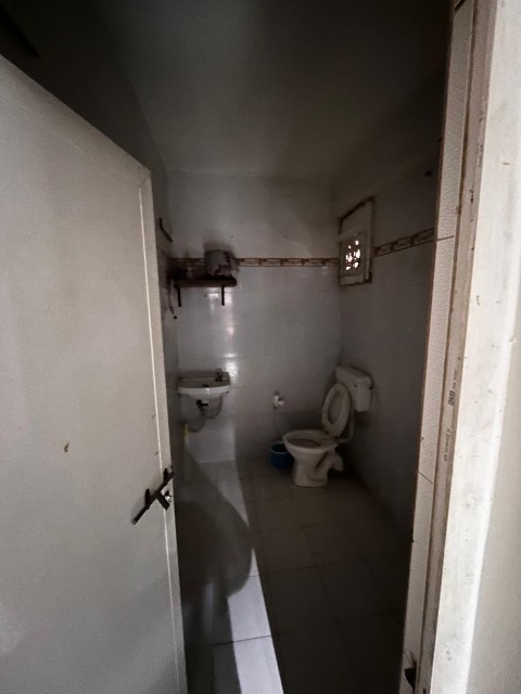 Showroom 360 Sq. Ft. Showroom First Floor for Rent in Gota Ahmedabad - Media 3