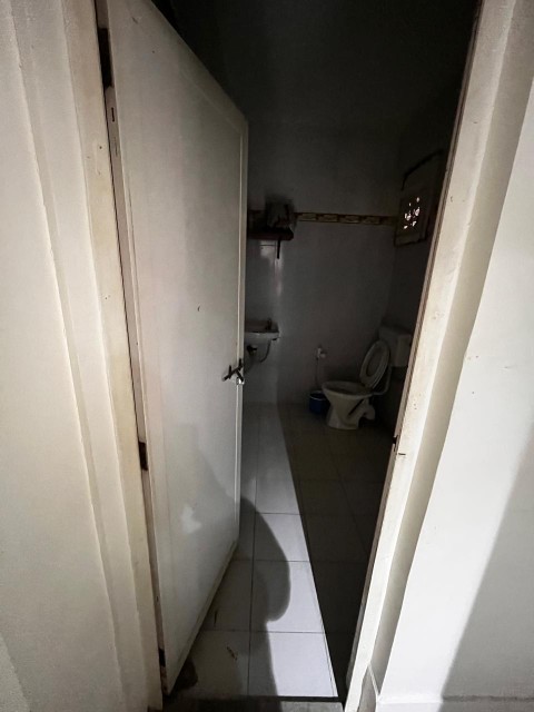 Showroom 360 Sq. Ft. Showroom First Floor for Rent in Gota Ahmedabad - Media 5