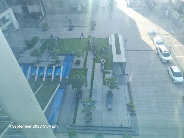 Office 1180 Sq. Ft. Commercial Office for Sale in Sg Highway Ahmedabad - Media 7