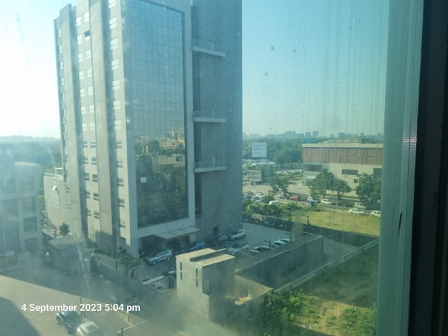 Office 1180 Sq. Ft. Commercial Office for Sale in Sg Highway Ahmedabad - Media 8
