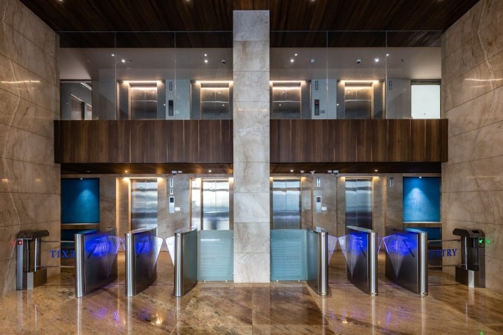 Office 1180 Sq. Ft. Commercial Office for Sale in Sg Highway Ahmedabad - Media 10