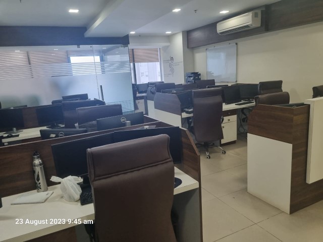 Office 1180 Sq. Ft. Commercial Office for Sale in Sg Highway Ahmedabad - Media 13