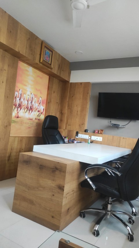 Office 900 Sq. Ft. Commercial Office for Rent in Sola Ahmedabad - Media 5