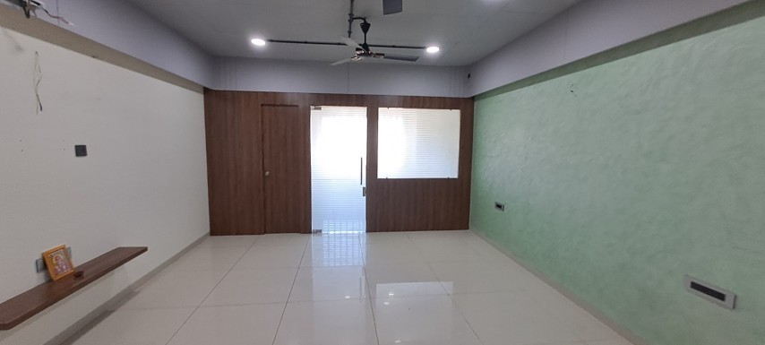 Office 800 Sq. Ft. Commercial Office for Rent in Sindhu Bhavan Road Ahmedabad