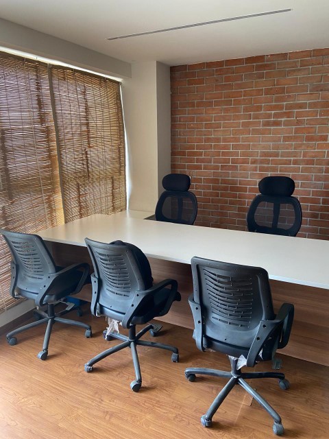 Office 876 Sq. Ft. Commercial Office for Rent in Rajpath Rangoli Road Ahmedabad - Media 4