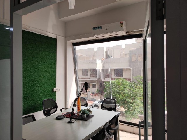 Office 3000 Sq. Ft. Commercial Office for Rent in Gota Ahmedabad - Media 14