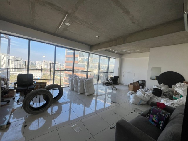 Office 849 Sq. Ft. Commercial Office for Rent in Sg Highway Ahmedabad