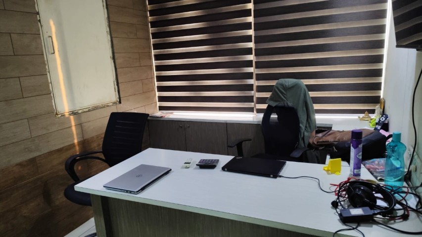Office 985 Sq. Ft. Commercial Office for Rent in Makarba Ahmedabad - Media 5